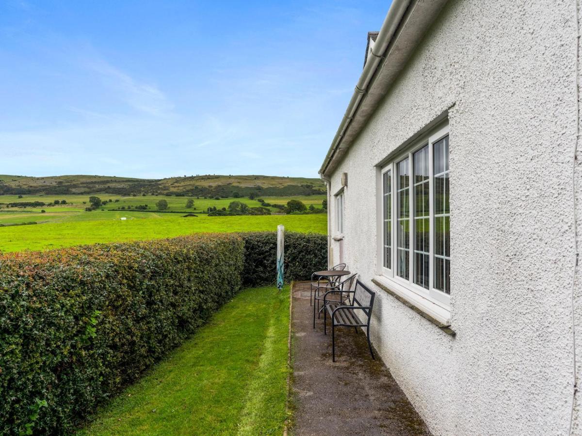 Pass The Keys The Old Telephone Exchange Cartmel Extérieur photo